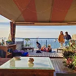 Kekai Surf House