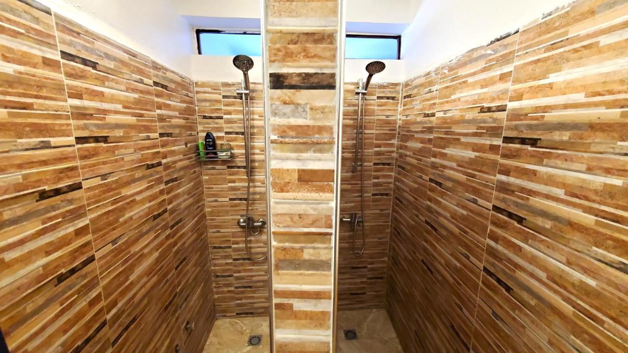 Kekai Surf House *
