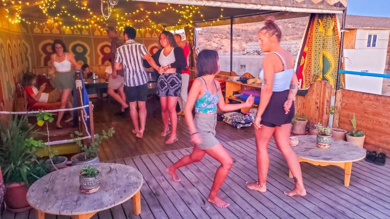 Kekai Surf House Hostel